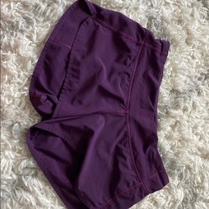 lululemon spoed up shorts